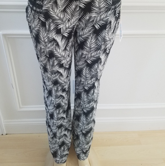 Straight leg pants - Picture 7 of 8